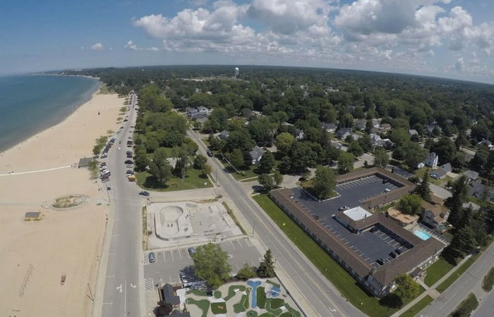 Ludington Beach House (Millers Lakeside Resort, Millers Lakeside Motel) - From Website